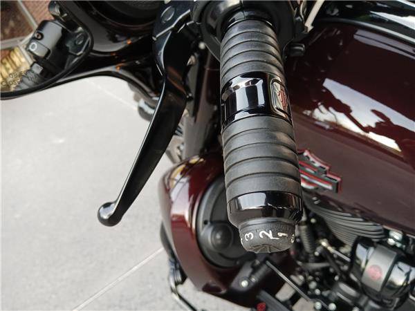 2018 HARLEY-DAVIDSON STREET GLIDE