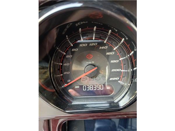 2018 HARLEY-DAVIDSON STREET GLIDE