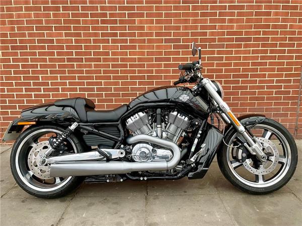 2015 HARLEY-DAVIDSON V-ROD