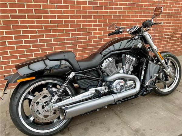 2015 HARLEY-DAVIDSON V-ROD