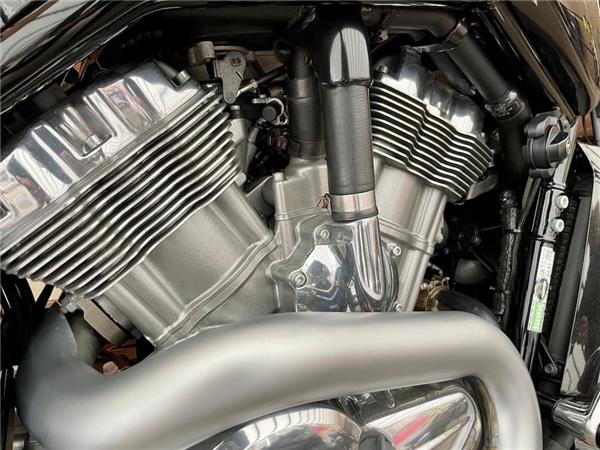 2015 HARLEY-DAVIDSON V-ROD