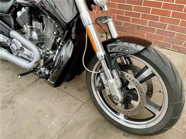 2015 HARLEY-DAVIDSON V-ROD