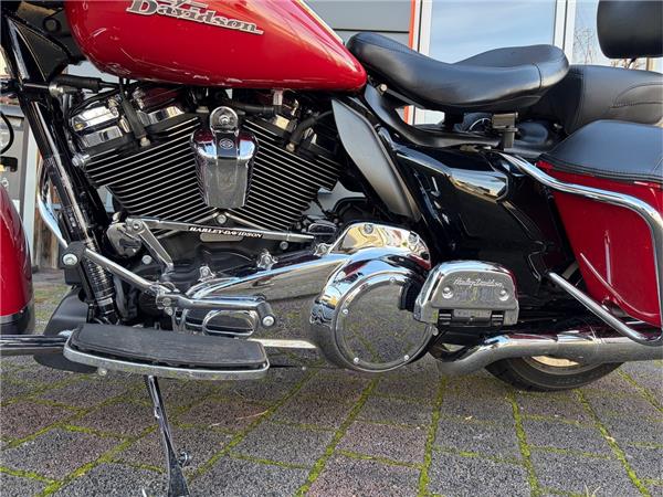 FLHTP Electra Glide Standard Firefighter Jekill