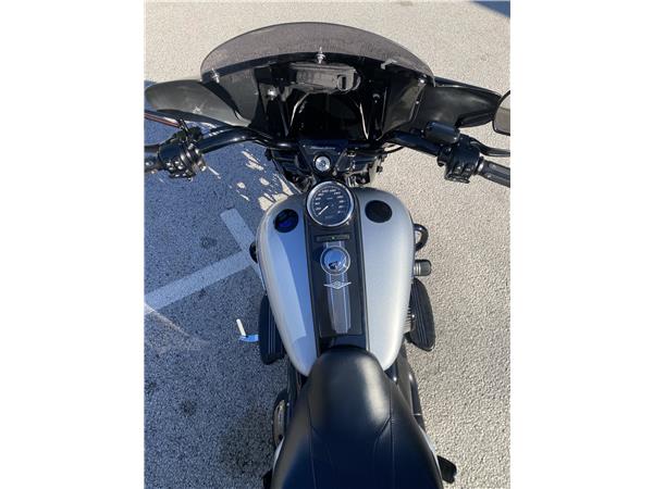 2022 HARLEY-DAVIDSON ROAD KING