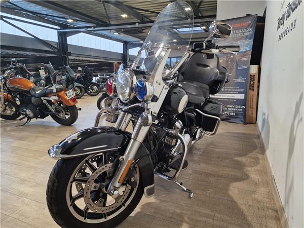 2018 HARLEY-DAVIDSON ROAD KING