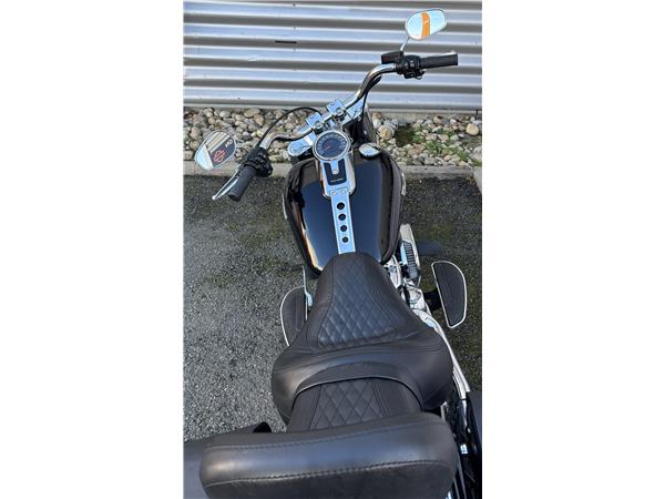 2022 HARLEY-DAVIDSON FAT BOY