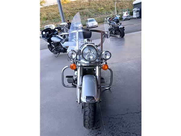 2018 HARLEY-DAVIDSON ROAD KING