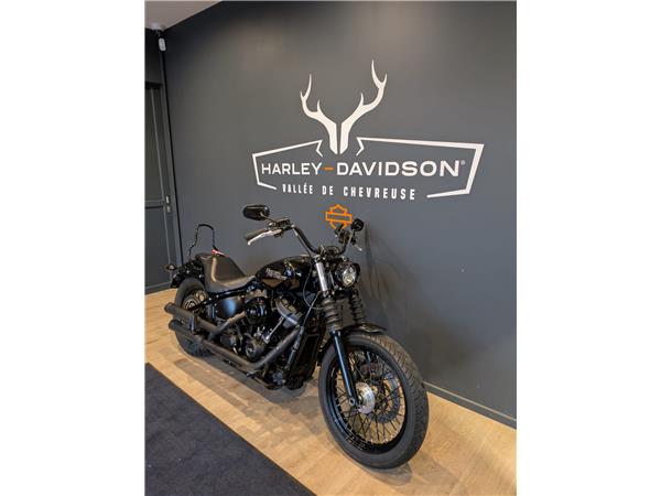 2018 HARLEY-DAVIDSON STREET BOB