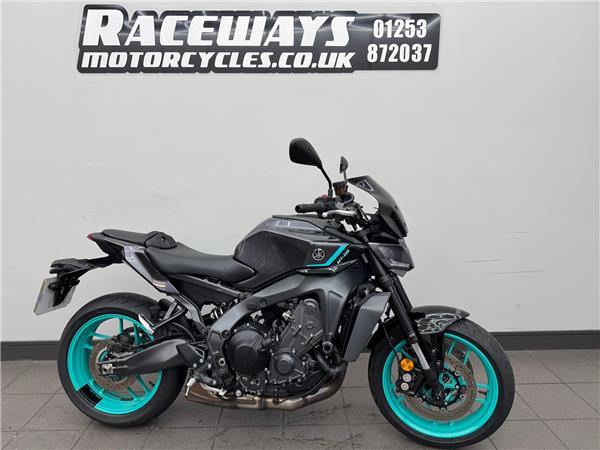 2024 YAMAHA MT-09