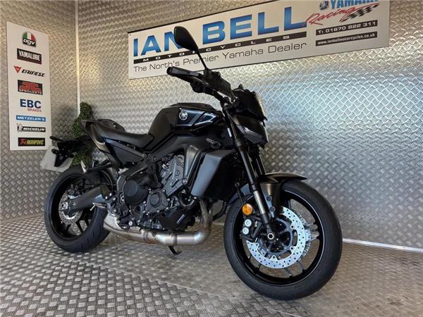 2024 YAMAHA MT-09 Y AMT