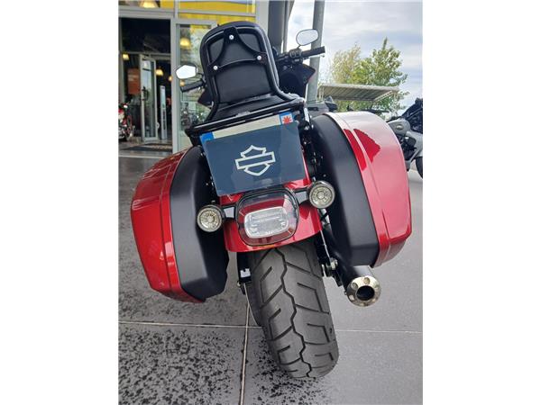 2025 HARLEY-DAVIDSON LOW RIDER