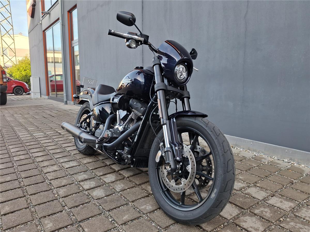 FXLRS Low Rider S 117 mit Jekill&Hyde Auspuff