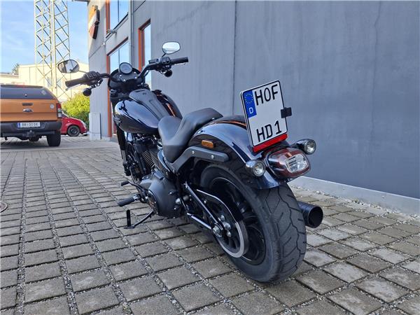 FXLRS Low Rider S 117 mit Jekill&Hyde Auspuff