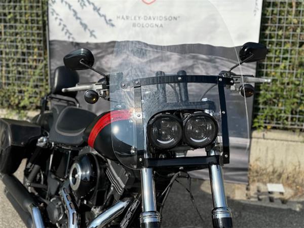 Harley-Davidson Dyna