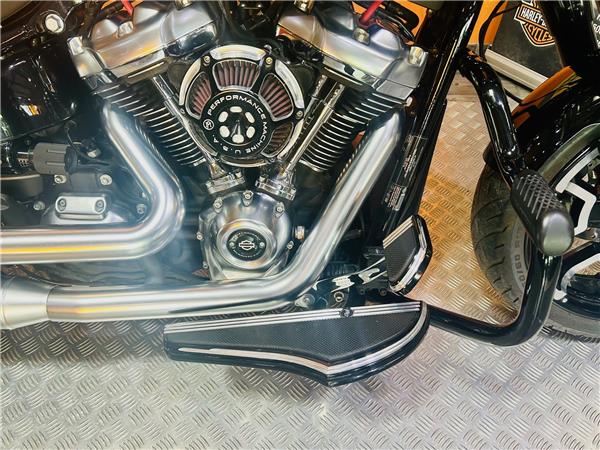 2019 HARLEY-DAVIDSON FAT BOY