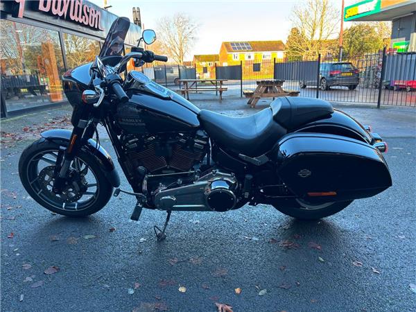 2024 HARLEY-DAVIDSON SOFTAIL FLSB SPORT GLIDE