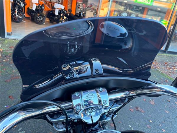 2024 HARLEY-DAVIDSON SOFTAIL FLSB SPORT GLIDE