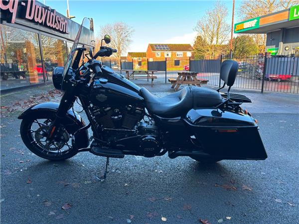 2022 HARLEY-DAVIDSON TOURING FLHRXS ROAD KING SPECIAL