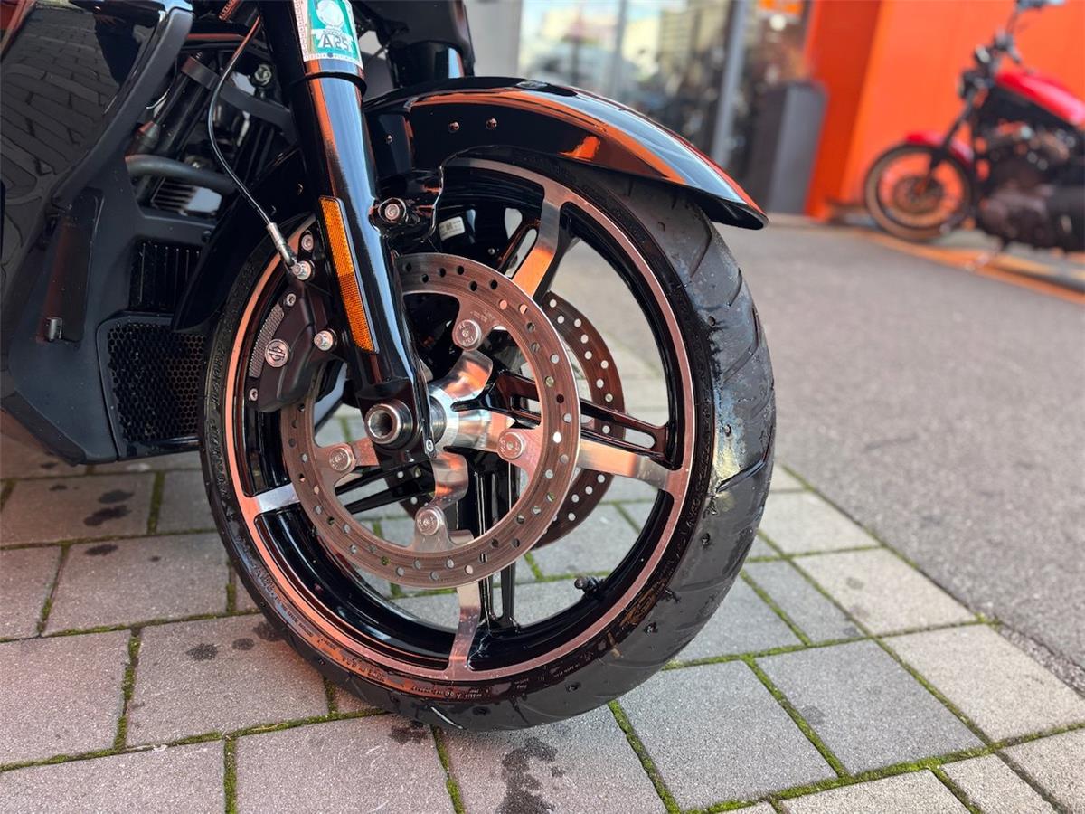 2025 Harley-Davidson Street Glide Ultra