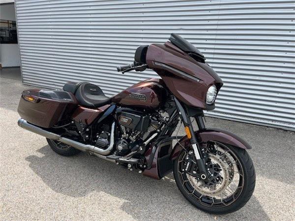 2025 Harley-Davidson CVO Street Glide FLHXSE