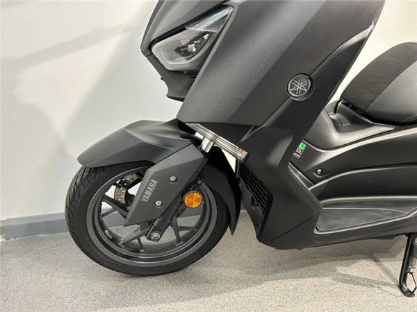 2022 Yamaha YP125R XMAX GREY