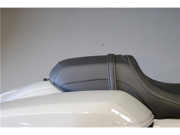 2025 HARLEY-DAVIDSON TOURING FLRT ROAD GLIDE