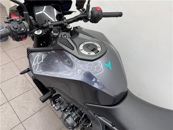 2024 YAMAHA MT-09