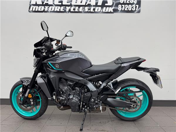 2024 YAMAHA MT-09