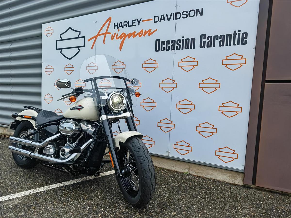 2018 HARLEY-DAVIDSON SLIM