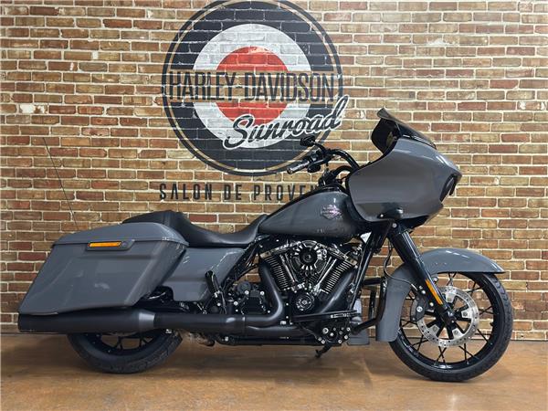 2022 HARLEY-DAVIDSON ROAD GLIDE