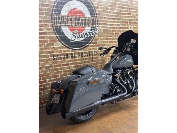 2022 HARLEY-DAVIDSON ROAD GLIDE