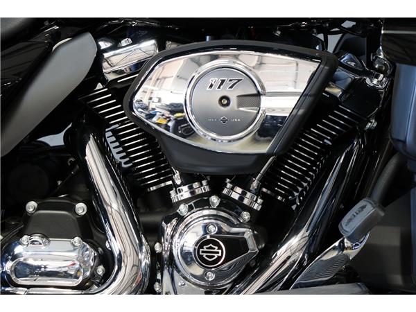 2025 HARLEY-DAVIDSON TOURING FLHXU STREET GLIDE ULTRA