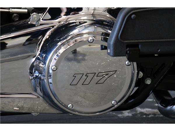 2025 HARLEY-DAVIDSON TOURING FLHXU STREET GLIDE ULTRA