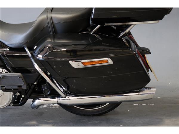 2025 HARLEY-DAVIDSON TOURING FLHXU STREET GLIDE ULTRA