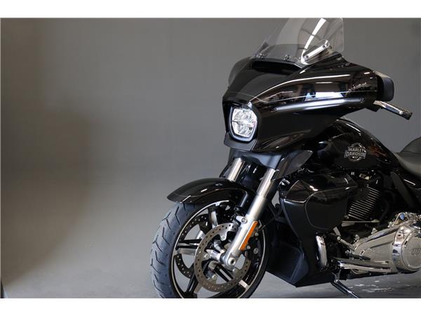 2025 HARLEY-DAVIDSON TOURING FLHXU STREET GLIDE ULTRA