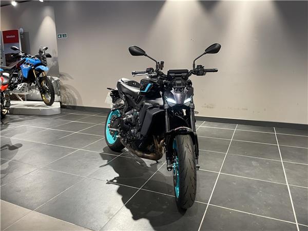2025 Yamaha MT-09 Y-AMT