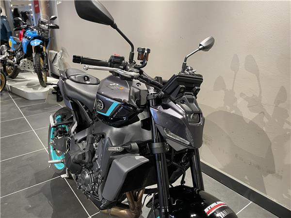 2025 Yamaha MT-09 Y-AMT