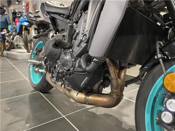 2025 Yamaha MT-09 Y-AMT