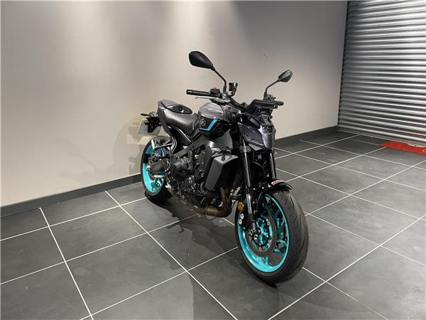 2025 Yamaha MT-09 Y-AMT