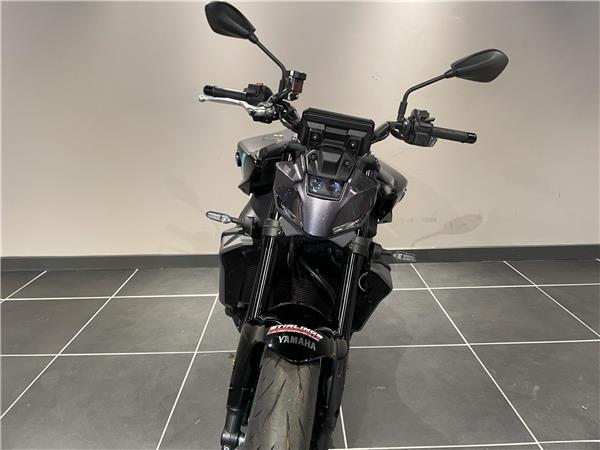 2025 Yamaha MT-09 Y-AMT