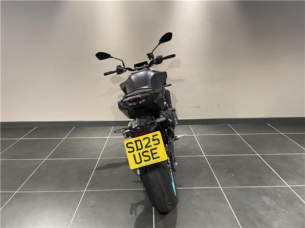 2025 Yamaha MT-09 Y-AMT