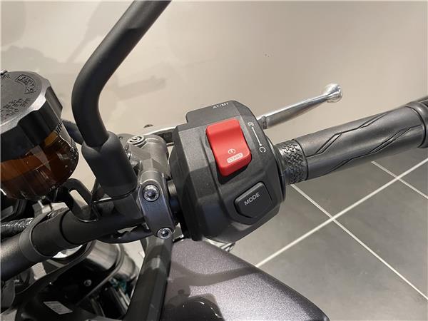 2025 Yamaha MT-09 Y-AMT