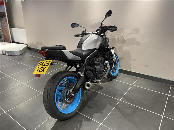 2025 Yamaha MT-07 Y-AMT