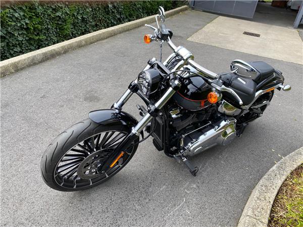 2024 HARLEY-DAVIDSON BREAKOUT