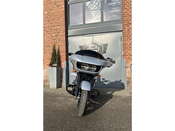 Road Glide Special BlackFinish 