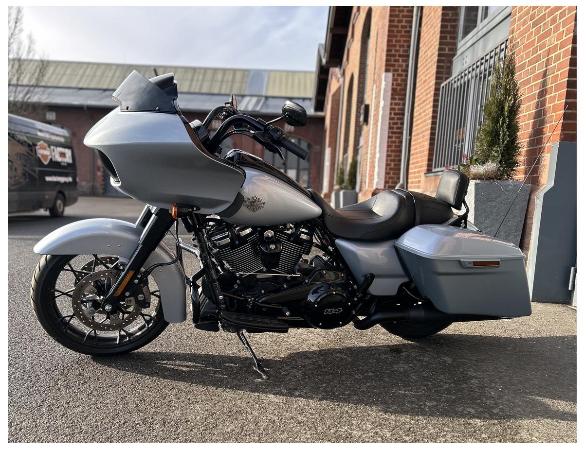 Road Glide Special BlackFinish 