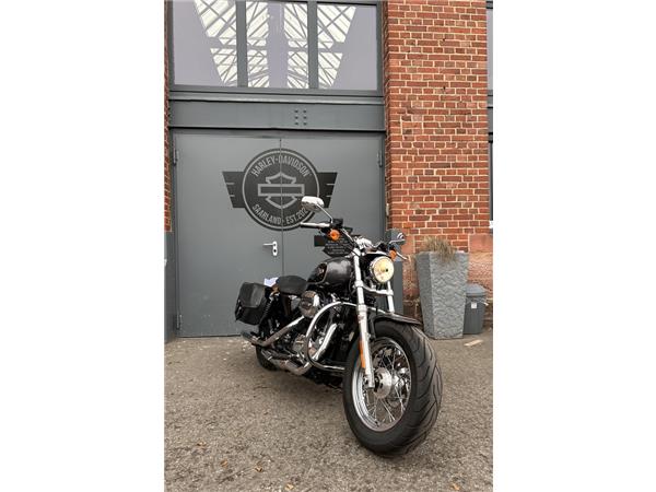 Sportster 1200 Custom 