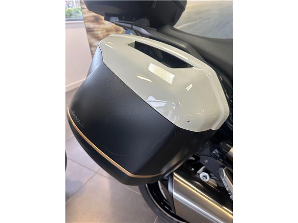 2025 Kawasaki Versys 1100