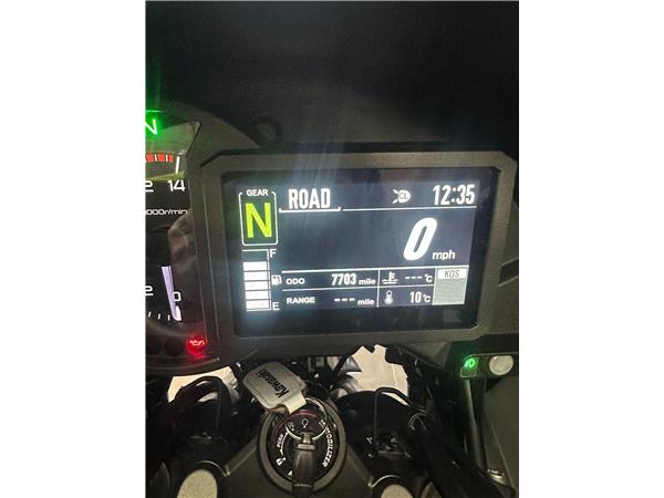 2025 Kawasaki Versys 1100