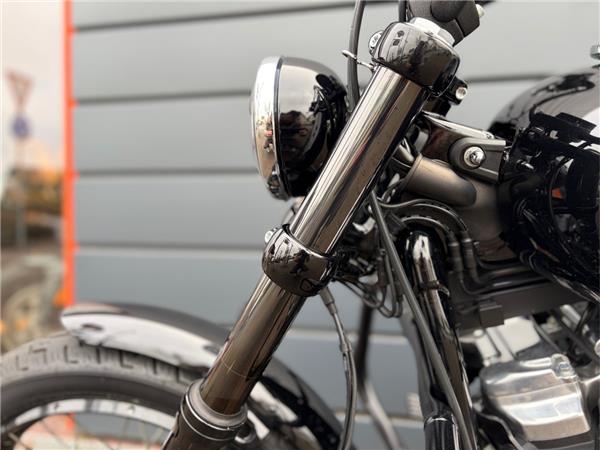 FXBB STREET BOB Jekill&Hyde Auspuff